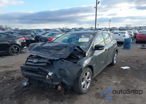 2013 Ford Focus Se z USA, uszkodzony, nr VIN 1FADP3K21DL294161